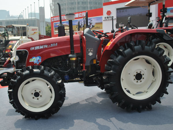 2013年全国农业机械展览会现场精彩花絮_农机通讯社